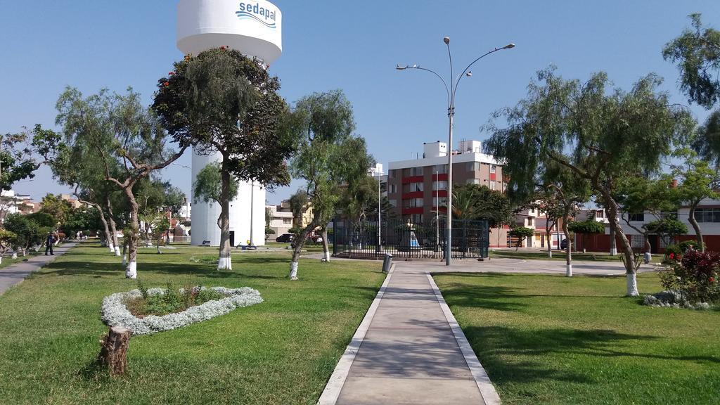 Royal Sweet Dreams Airport B&B Lima Exteriör bild