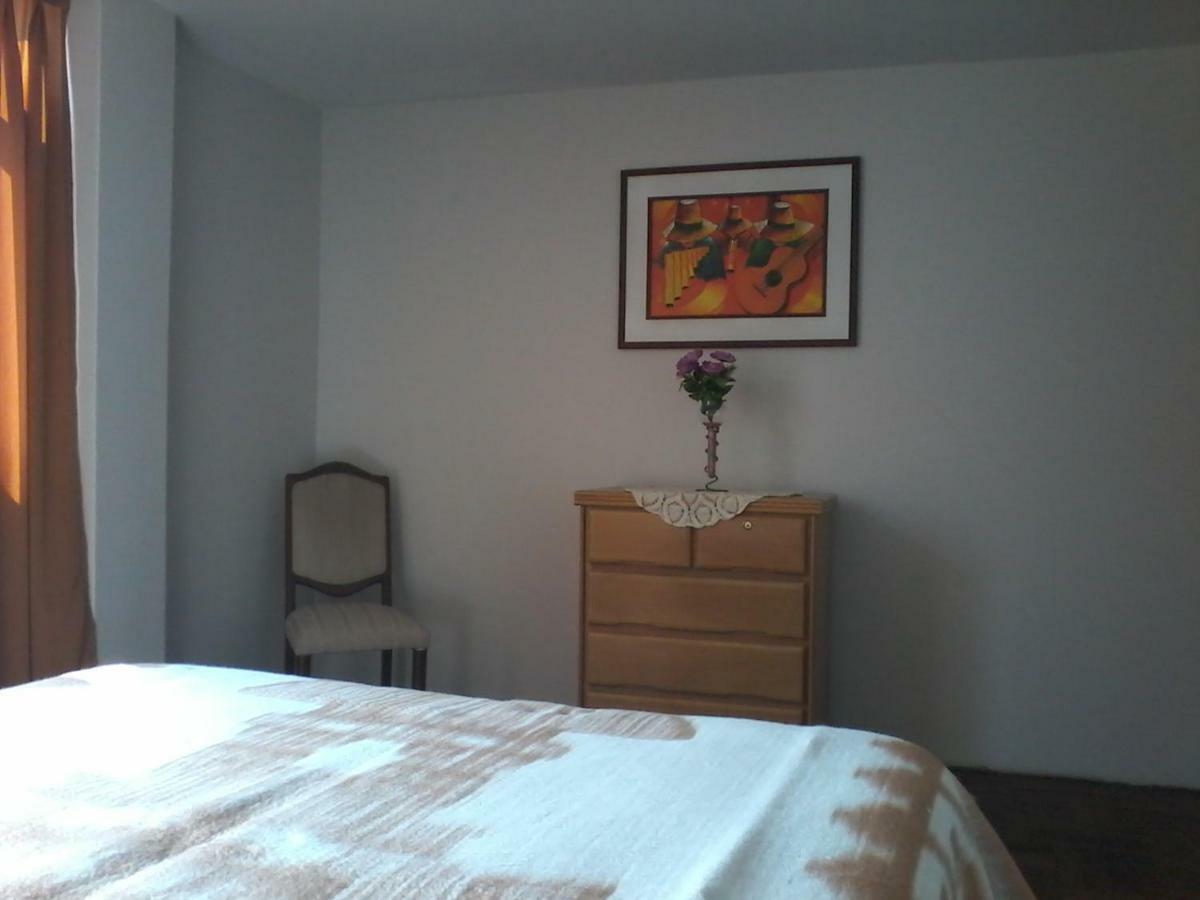 Royal Sweet Dreams Airport B&B Lima Exteriör bild